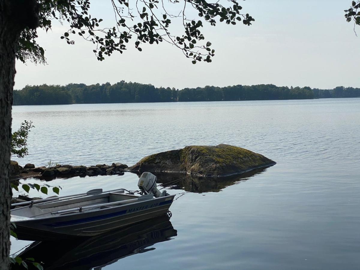 "Talludden" By The Lake Arydssjoen, Furuby Bagian luar foto