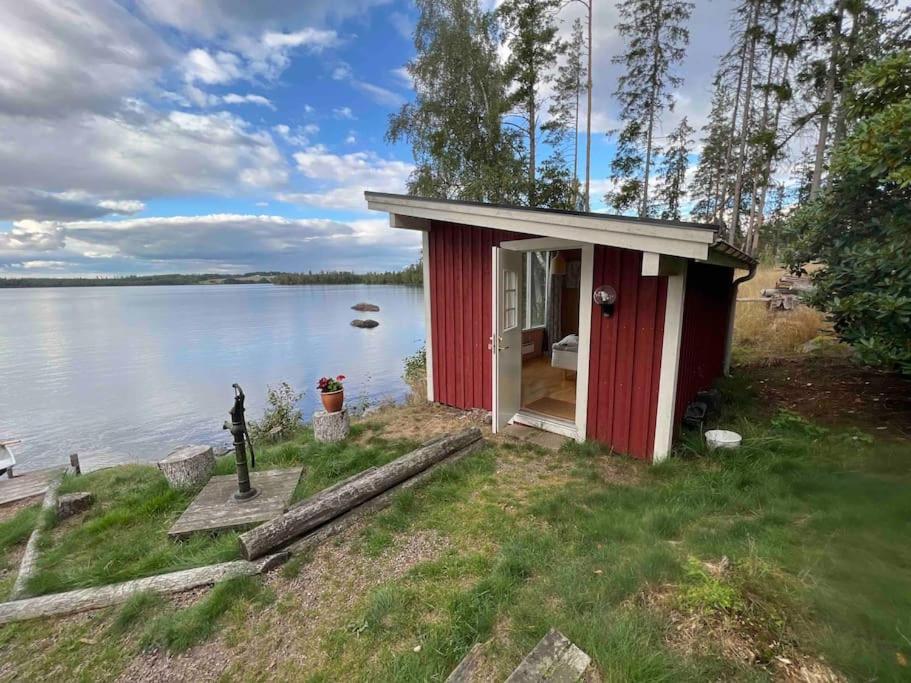 "Talludden" By The Lake Arydssjoen, Furuby Bagian luar foto