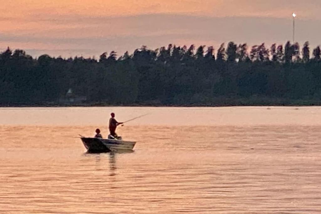 "Talludden" By The Lake Arydssjoen, Furuby Bagian luar foto